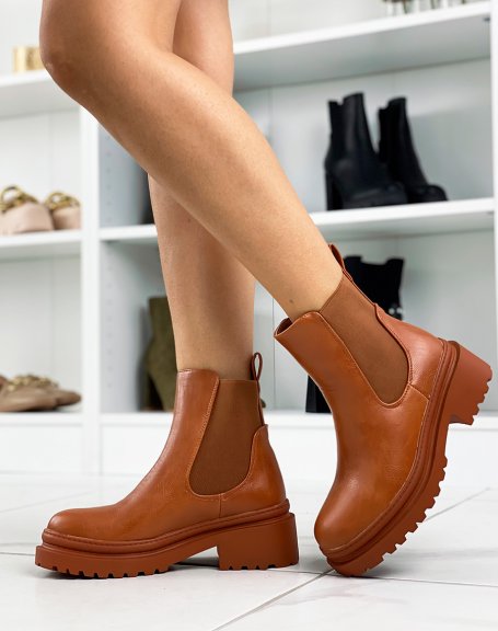 Camel ankle boots with elastic and heeled sole
