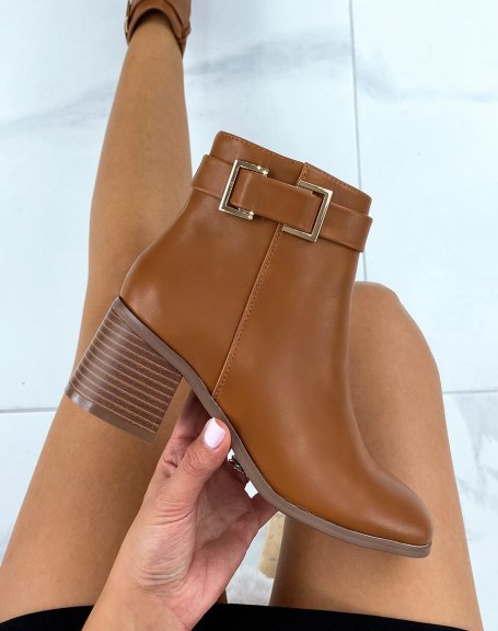 Camel ankle boots with heel and decorative square buckle