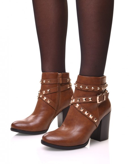 Camel ankle boots with heels and pyramidal studs