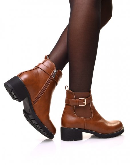 Camel ankle boots with pearl details and fine decorative strap