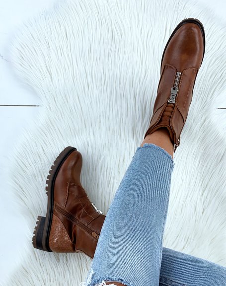 Camel ankle boots with quilted tongue