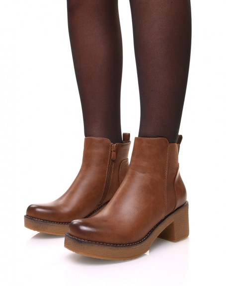Camel ankle boots with thick contrasting sole