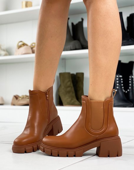 Camel Chelsea-inspired low-heeled ankle boots