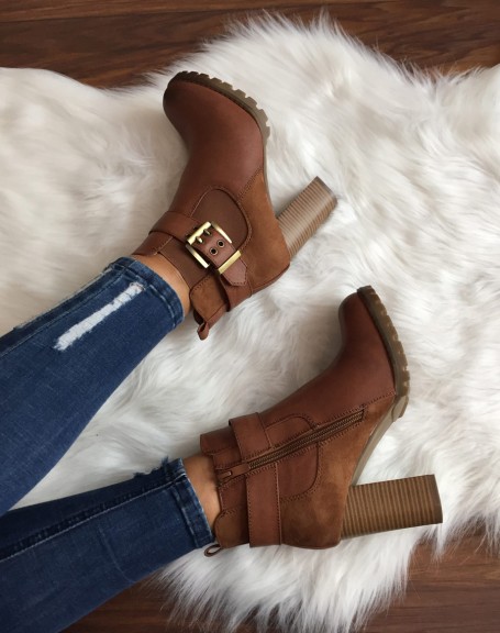 Camel elastic ankle boots with heel