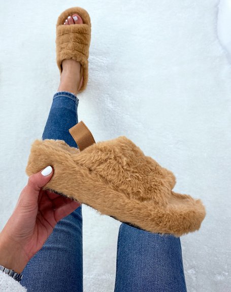 Camel faux fur slippers