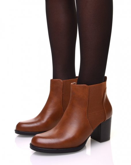 Camel heeled Chelsea boots