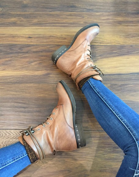 Camel lace-up high shoes
