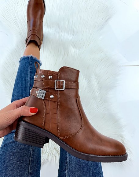 Camel low boots with silver details