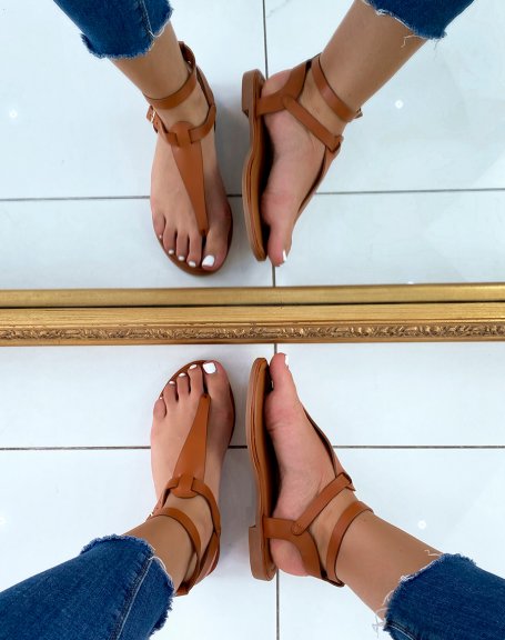 Camel sandals with double strap and golden buckles