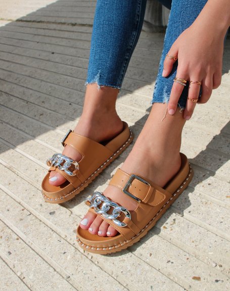 Camel sandals with double straps and silver chain