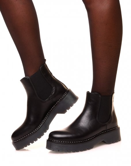 Chelsea boots black