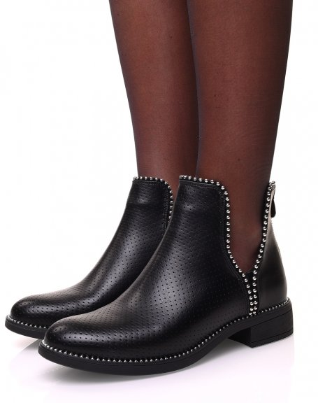 Chelsea boots without elastic textured beaded with small studs