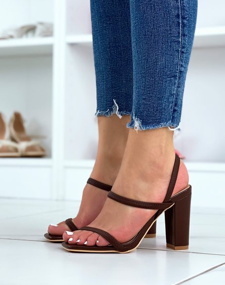 Chocolate heeled sandals with elastic strap