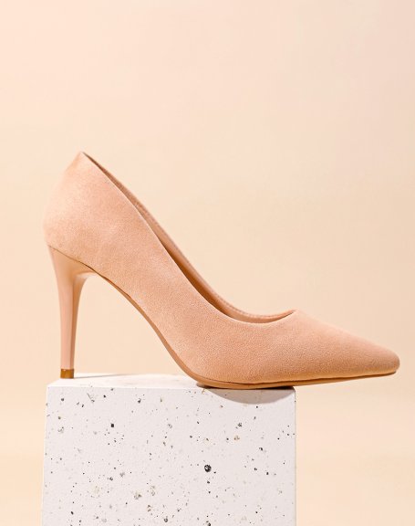 Coral pink suedette pump with a stiletto heel
