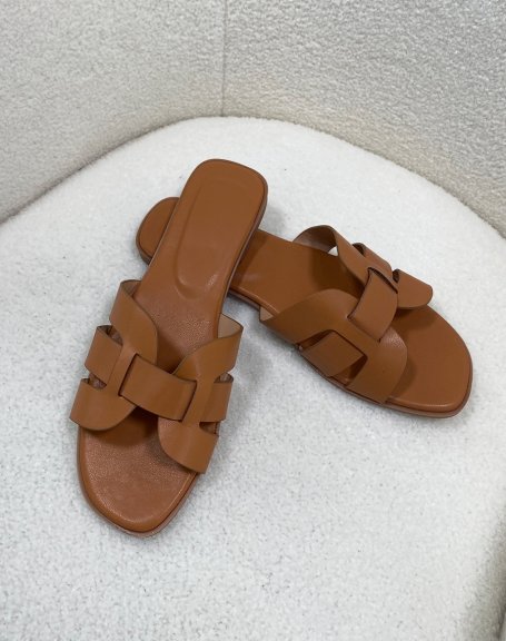 Flat camel mules with cross front straps