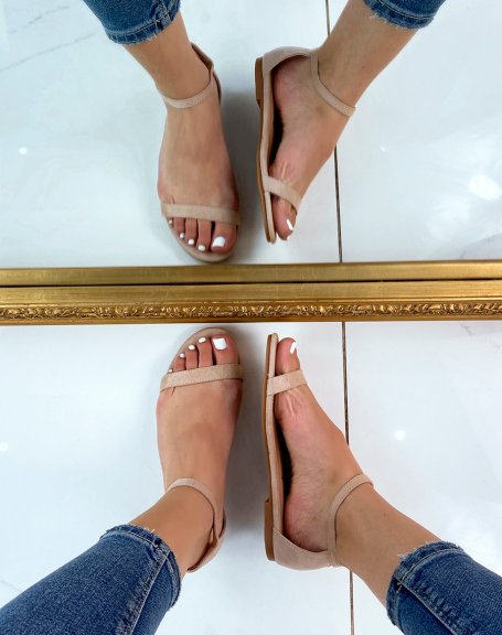 Flat sandals in beige suede with thin straps