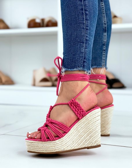Fuchsia braided wedges with lace