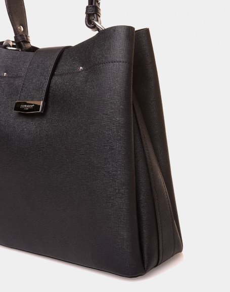 Gand black handbag with loving strap