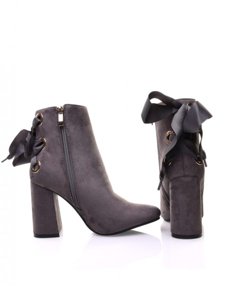 Gray suedette ankle boots with satin heels and laces