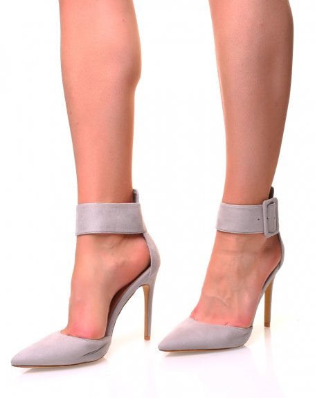 Gray suedette pumps with wide straps and pointed toes