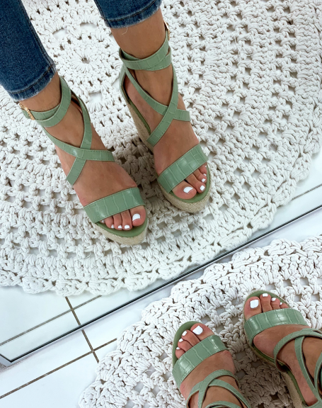 Green croco wedge sandals