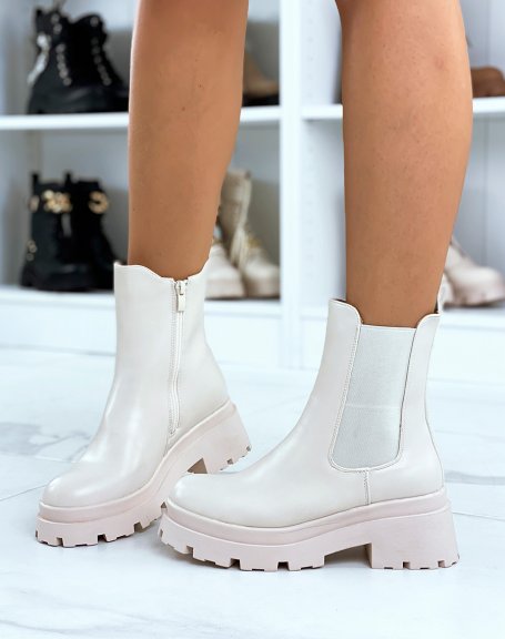 High beige Chelsea boots with heel and notched sole