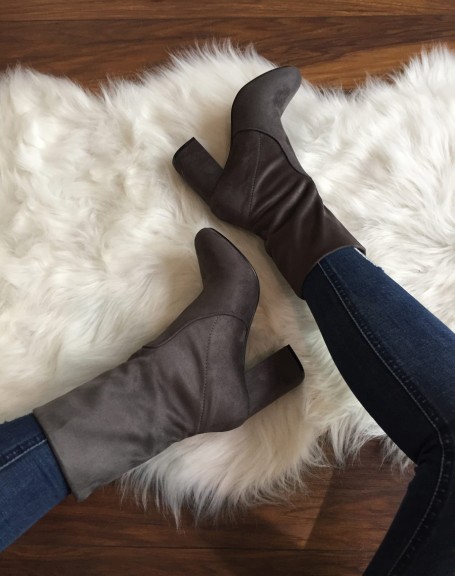 High gray ankle boots entirely in suede