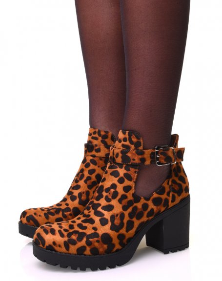 Leopard ankle boots in openwork suede