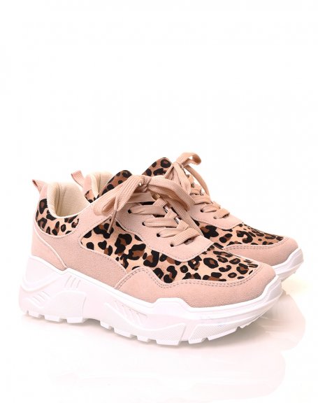 Leopard platform sneaker