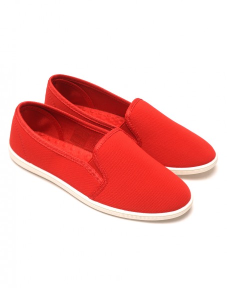 Light and comfortable red slippers