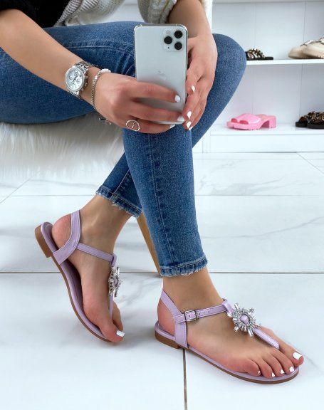 Lilac sandals with silver jewel