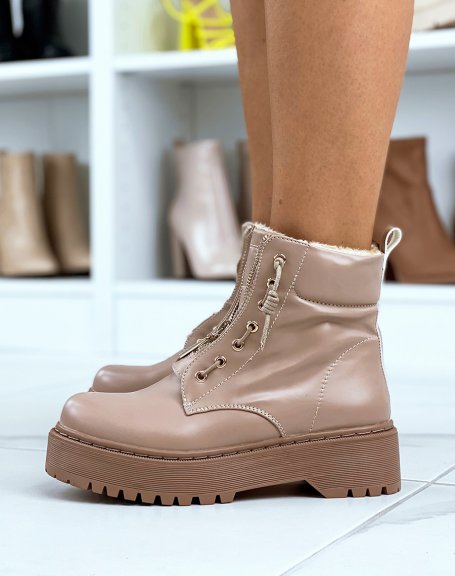 Low beige padded ankle boots