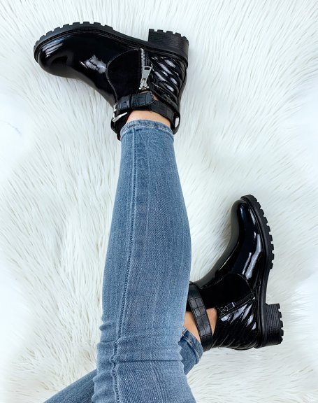Low-cut patent ankle boots with zipped straps