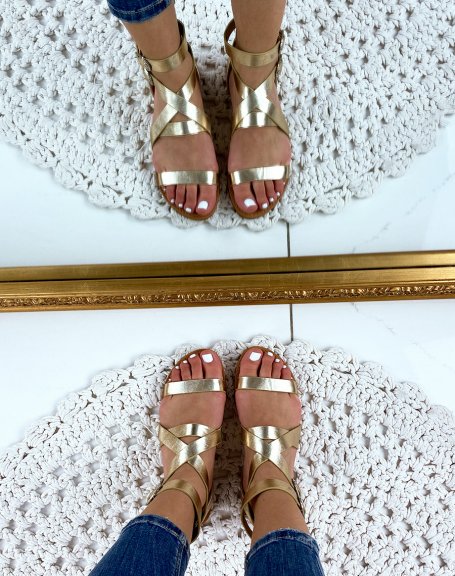 Multiple straps slippers in golden faux leather
