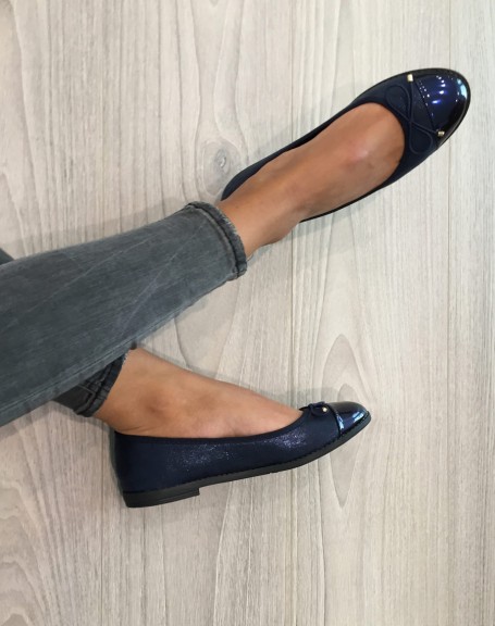 Navy blue ballerinas with shiny effect and metallic toe
