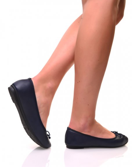 Navy blue ballerinas with small knots