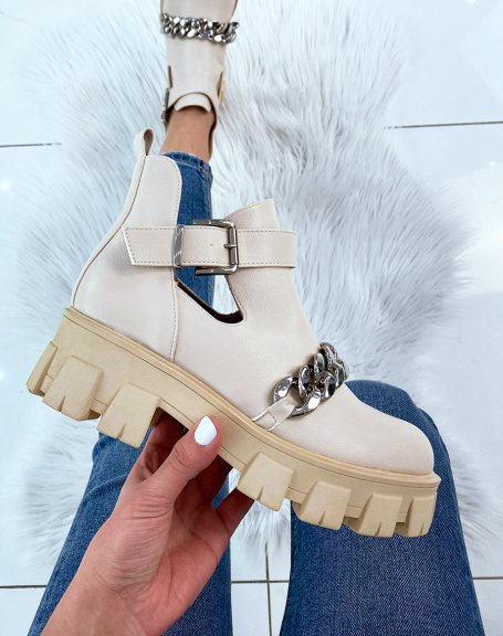Open beige ankle boot with big chain