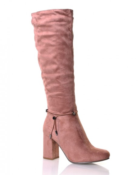 Pink entirely suedette lined boots