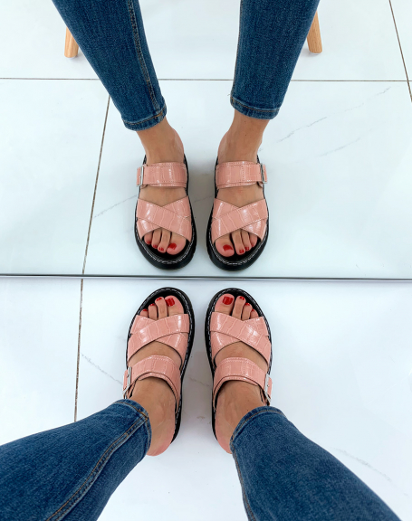 Pink sandals with croc-effect buckles