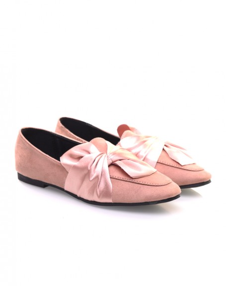 Pink slippers with bow
