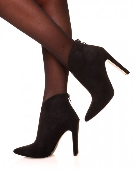 Pointed-toe black suedette ankle boots