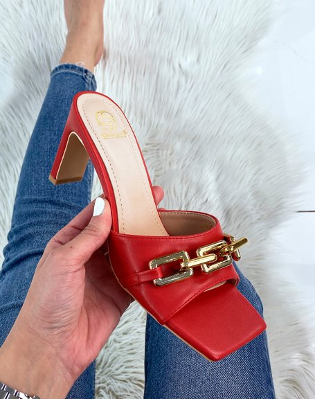 Red heeled mules with gold chain