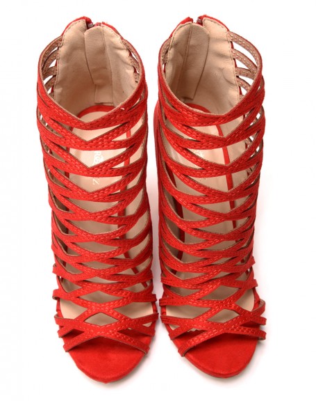 Red sandals with heels and multiple crossed straps