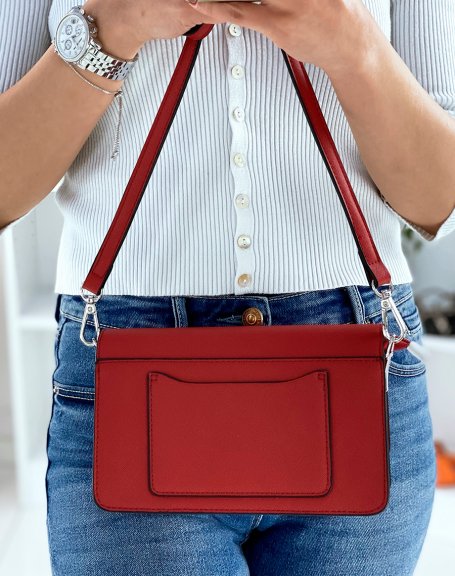 Red shoulder bag with silver detail