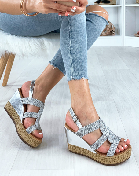 Silver wedges with multiple braided straps and bi-material heels