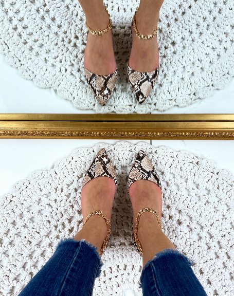 Snake-effect pointed toe mules