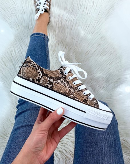Snake-effect sneakers and studded detail