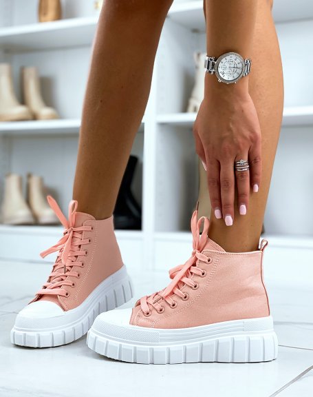 Sneaker in high-rise pink fabrics with thick and white lug sole