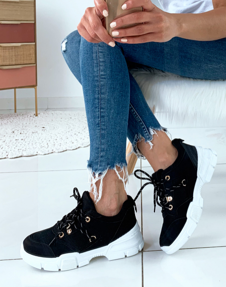 White and black bi-material sneakers with wedge soles and fancy laces