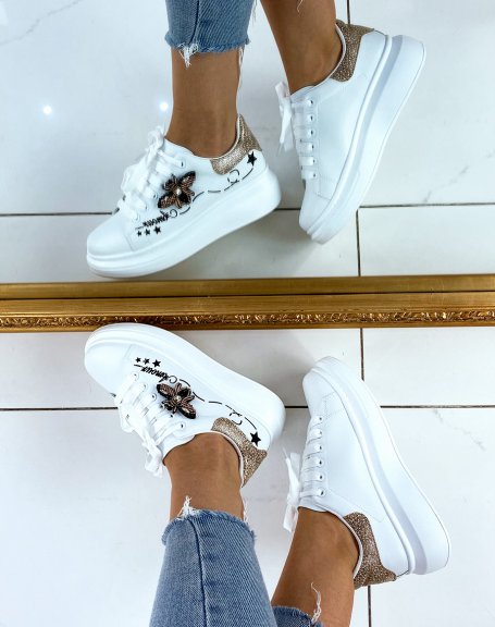White platform sneakers with embroidery